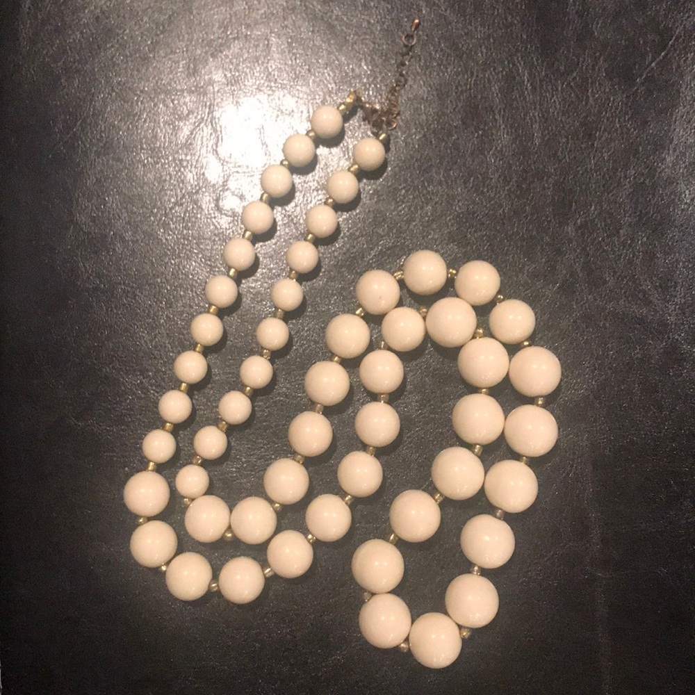 Long Beaded necklace - Picture 1 of 2